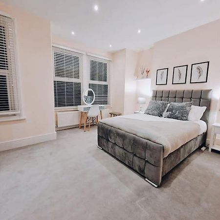 Double Room In Shared Flat London Exterior photo