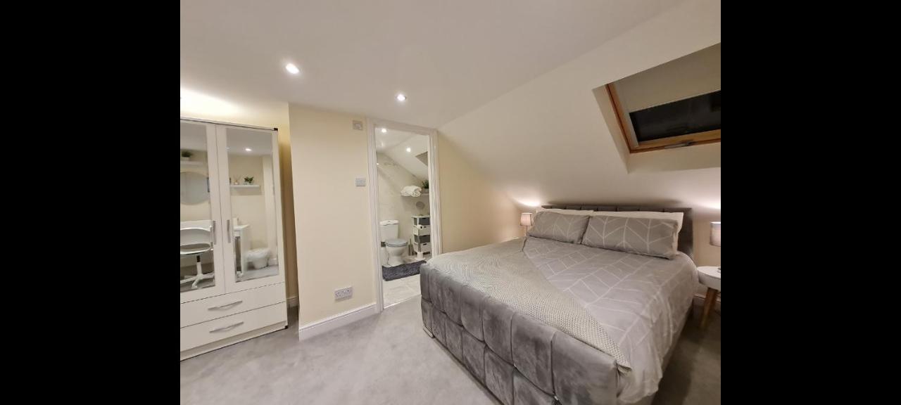 Double Room In Shared Flat London Exterior photo